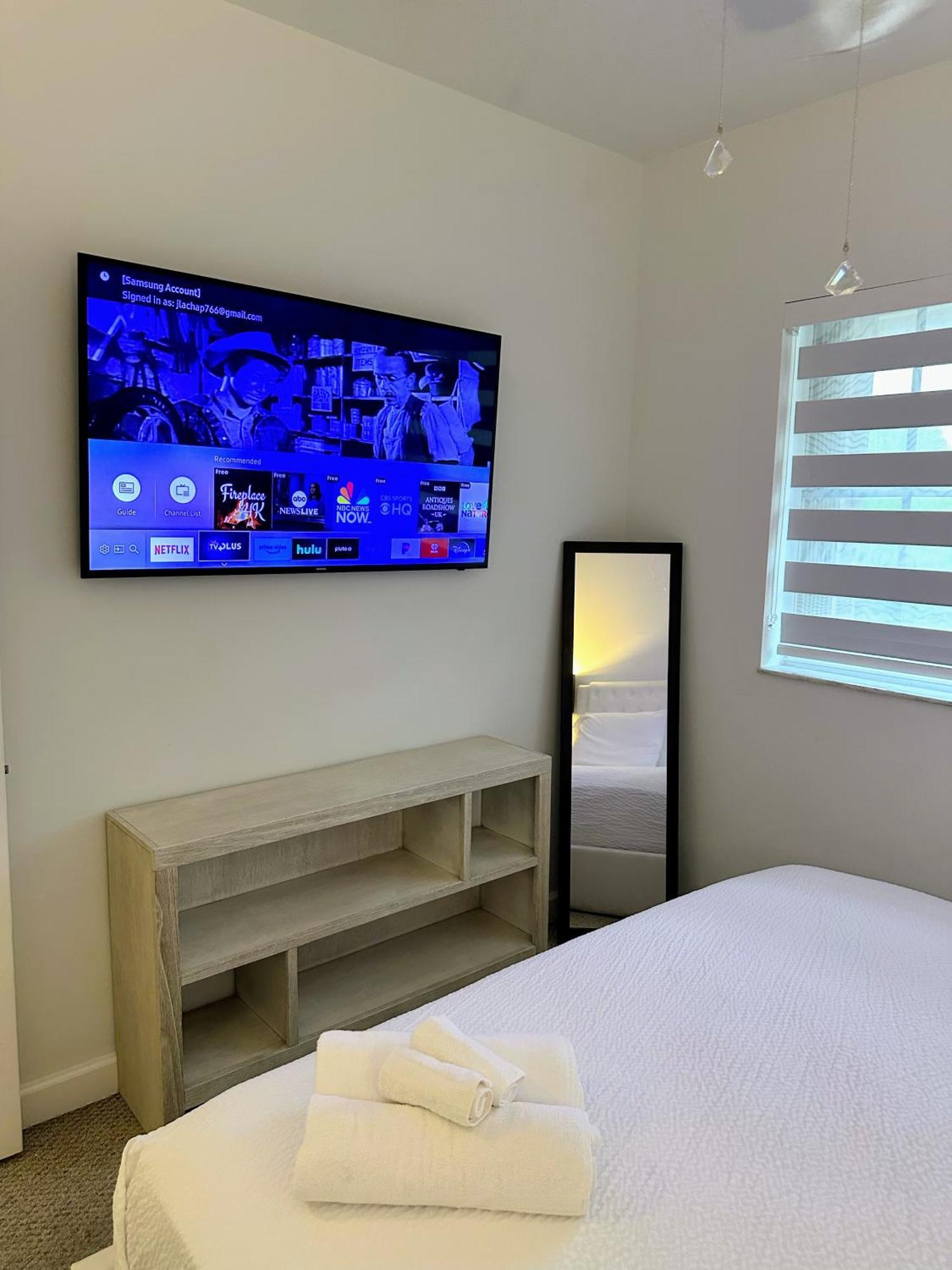 Big Beautiful House With Heated Pool Villa Miami Exteriör bild